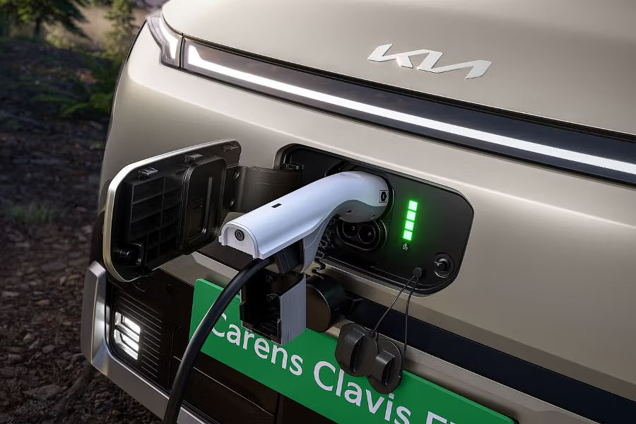 Kia Carens Clavis EV: India's First Made-in-India Electric MPV
